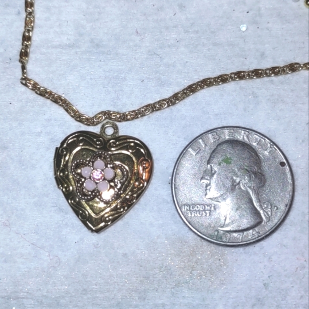 Upcycled Gold Heart Locket Pendant - Picture 7 of 14